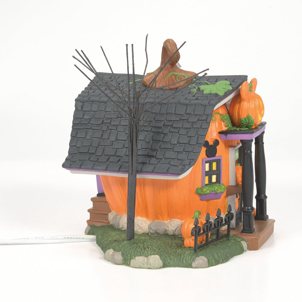 Department 56 Disney Village Pumpkintown Carving Studio Halloween Village Multicolor Figurine 5.5in H