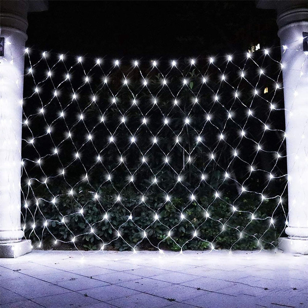 Garden Net Lights, Battery Operated 672 LED Waterproof Net Mesh Lights with 8 Modes, 6x4M Fairy String Lights for Outdoor Indoor Christmas Tree, Bush, Backyard, Garden, Party Décor