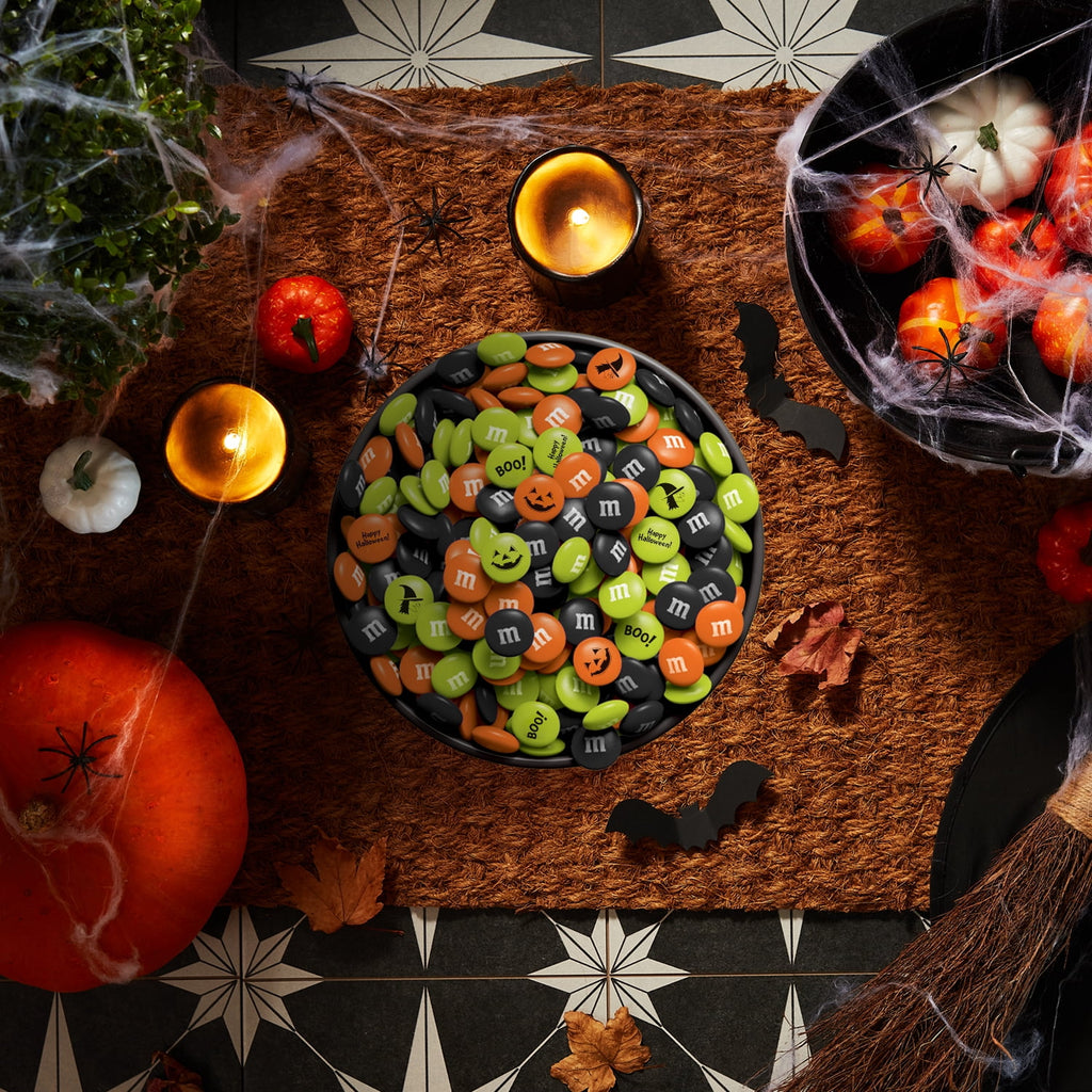 M&M'S Halloween Milk Chocolate Candy, 2lb Resealable Bulk Bag