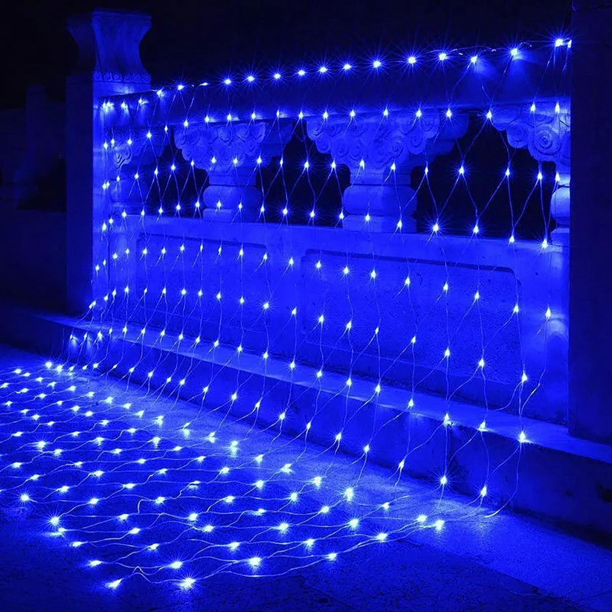 Garden Net Lights, Battery Operated 672 LED Waterproof Net Mesh Lights with 8 Modes, 6x4M Fairy String Lights for Outdoor Indoor Christmas Tree, Bush, Backyard, Garden, Party Décor