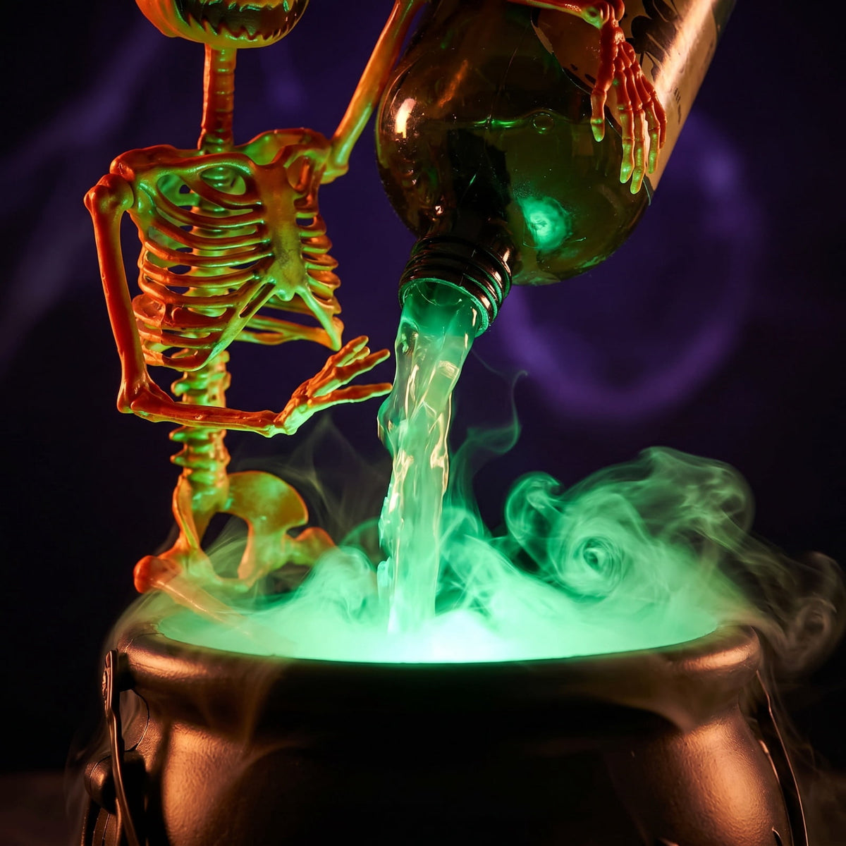 Halloween Witch Cauldron Fogger with LED Light, Floating Potion Bottle and Skeleton Figurine, USB Mist Maker Tabletop Party Prop for Indoor Home Decor and Haunted House Display