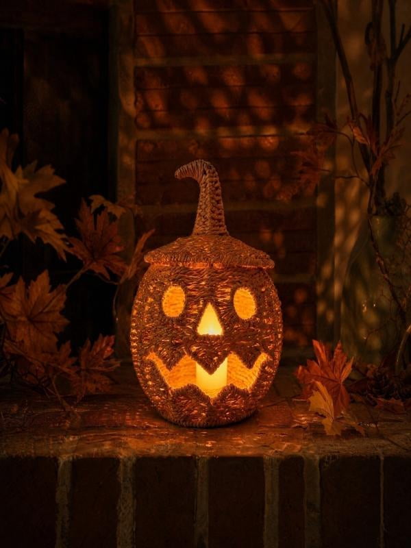 Lighted Halloween Table Centerpiece, Witch Hat Pumpkin Lamp, Black Woven Rattan Halloween Decor Indoor, Glowing Tabletop Decoration for Party Home