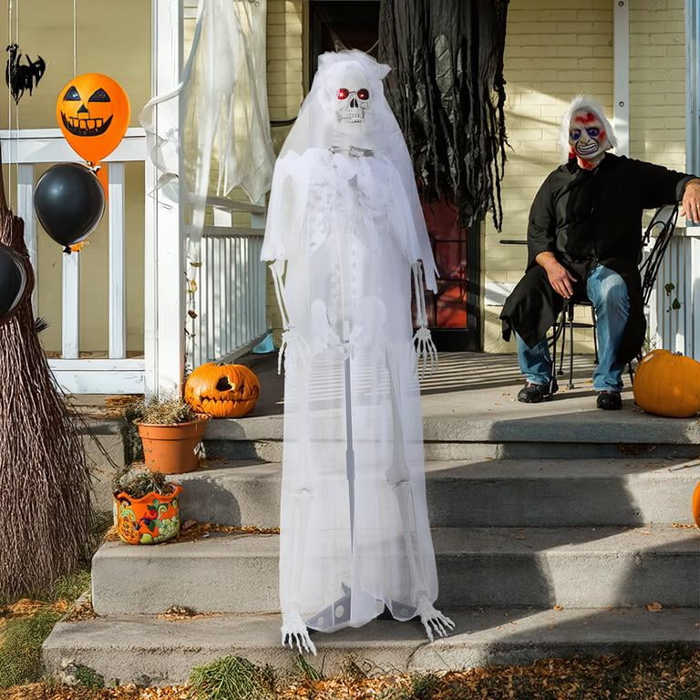 Floseru 65 Inch Halloween Skeleton Couple Set, Bride in Veil and Groom in Robe, Glowing Eyes, Poseable Joints, for Indoor Outdoor Decor
