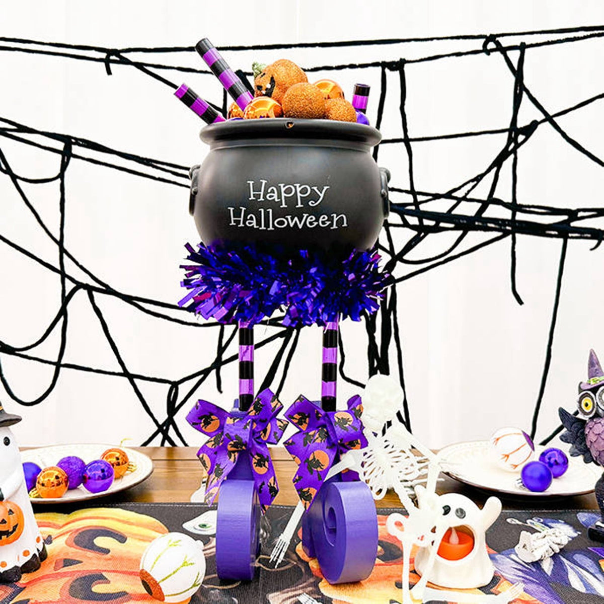 Yashow Classic Black Plastic Wood Witch Candy Bowl Adjustable Legs Luminous Skeleton Decorative Prop Set for Halloween Party Porch Decoration, 1-Pack, 23.62 inch