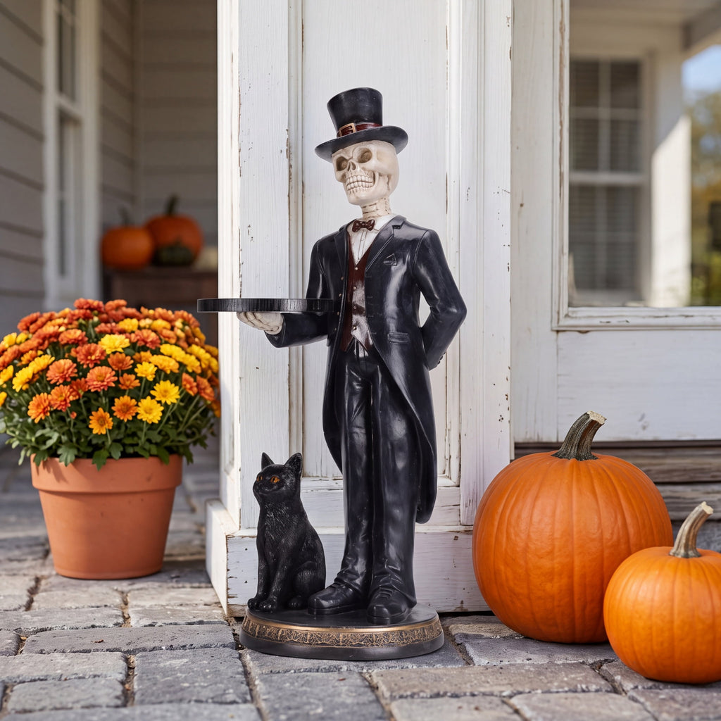 SpookHaven Halloween Jack‑O‑Lantern Pumpkin Mist Sprayer Figurine, LED Light‑Up Fogger with Witch Hat & Skull Decoration, Spooky Ornament for Tabletop Entryway Halloween Party Home Decor