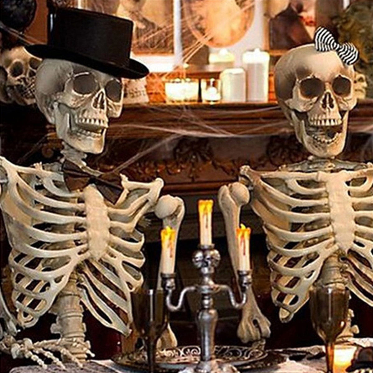 MInHoues Halloween Human Skeleton Decoration, Poseable Full Body Skeleton Prop for Haunted House, Realistic Bone Decor for Party Yard Scene, Durable Plastic Life-Size Spooky Figurine